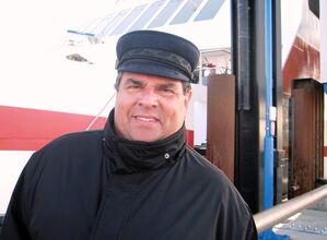 Herbert mit Mütze im Hafen von Dagebüll